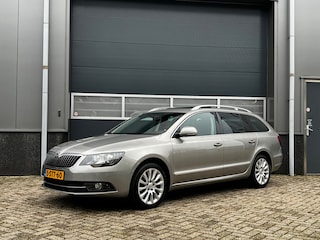 Skoda Superb Combi 1.8 TSI Sprint Pro bj.2013 Pano|Navi|Trekh|Nap.