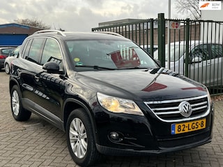 Volkswagen Tiguan 2.0 TSI Sport&Style 4Motion Automaat achteruit camera airco cruis control parkeer sensor