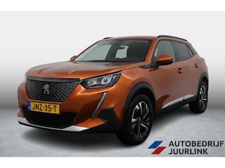 Peugeot 2008 1.2T 130PK Allure Trekhaak/Winterpakket/Ecc/Camera