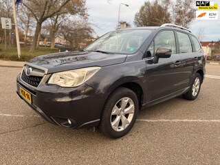 Subaru Forester 2.0 Luxury / automaat / airco / cruise.control / elek.pakket / camera / trekhaak / lmv / nap....
