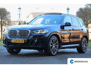 BMW X3 xDrive30e High Executive | M-SPORT | PANODAK | STOELVERWARMING | DODEHOEK | ELEKTR. STOEL INCL. MEMORY | CRUISE | CAMERA | LEDER | LANE ASSIST | PRACHTIGE STAAT!