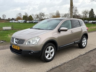 Nissan Qashqai 2.0 Tekna Premium APK 11-2026 Airco Leder NAP