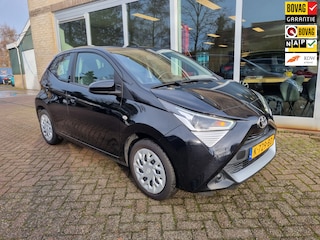 Toyota Aygo 1.0 VVT-i x-play camera, carplay, media, 1e eigenaar