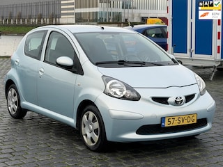 Toyota Aygo 1.0-12V + 5deurs AIRCO APK NIEUW KOPPELING NAP