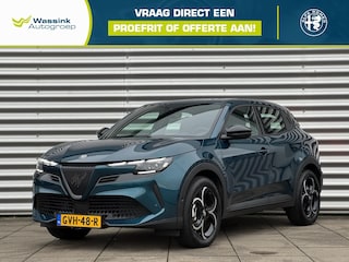 Alfa Romeo Junior 1.2 Hybrid 136pk eDCT6 Ibrida | Achteruitrijcamera | Adaptive Cruise Control | Navigatie | Techno Pack