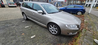 Volvo V70 2.0 D3 MOMENTUM POLAR LUXERY