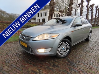 Ford Mondeo 2.0-16V Limited Climatecontrol Cruisecontrol Navigatie Pdc Lm Velgen