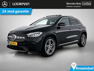 Mercedes-Benz GLA 250 e AMG Plug-In Hybride | Panoramadak | Trekhaak | Sfeerverlichting | Keyless Go | Parkeerpakket met Camera | Inclusief 24 maanden Mercedes-Benz Certified garantie voor Europa.