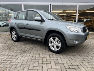 Toyota RAV4 2.0 VVTi Linea Sol Clima / Nav / Cruise / Lmv