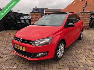 Volkswagen Polo 1.2-12V Style Panodak Cruise Nw APK