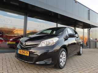 Toyota Yaris 1.0 VVT-I Aspiration Airco Navi Camera 2011