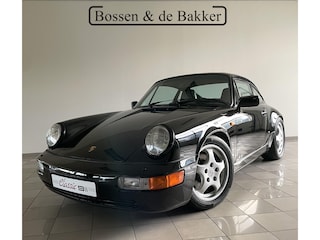 Porsche 911 3.6 Carrera 4 Coupé