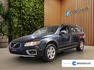 Volvo XC70 2.4 D5 AWD Kinetic | 1e Eigenaar! | Trekhaak | Leder | Stoelverwarming