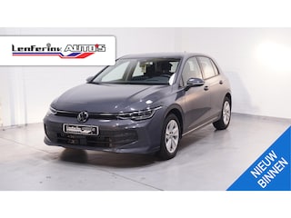 Volkswagen Golf 2.0 TDI Life Business Head up Camera Navi Stuur-en stoelverming Apple Carplay PDC v+a