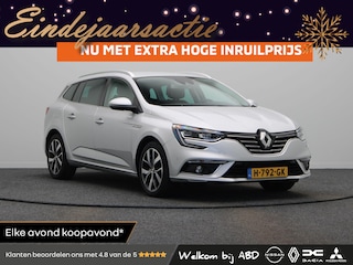Renault Mégane Estate 140pk TCe Bose | Trekhaak | Parkeersensoren rondom | Achteruitrijcamera | Stoelverwarming | Head-up display | Dodehoek Detectie |