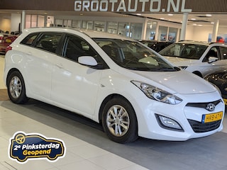 Hyundai i30 Wagon 1.4 Airco, Stuurbekrachtiging