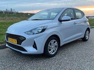 Hyundai i10 1.0 66pk Comfort Smart | LED | Airco | Carplay | Camera | Navigatie | Bluetooth | Cruisecontrol | 1e Eigenaar