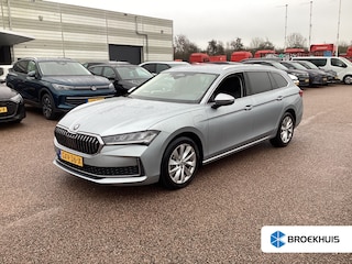 Skoda Superb Combi 1.5 TSI PHEV 204PK Business Edition | CAMERA ACHTER | NAVIGATIE | ADAPT. CRUISE | KEYLESS ENTRE | APP. CONNECT | DAB+ | LED