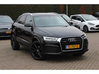 Audi Q3 2.0 TFSI quattro Design Pro Line Plus / Trekhaak / Leder&Alcantara / Keyless / 20'' / Navigatie / DAB / Stoelverwarming / Cruise Control