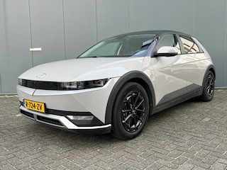 Hyundai Ioniq 5 Connect+ 77.4 kWh 229pk | Two Tone | Camera | Carplay | Premium Audio | Adaptive cruise control | Dodehoek detectie | Elektrische voorstoelen | Leder | Warmtepomp | Stoelverwarming