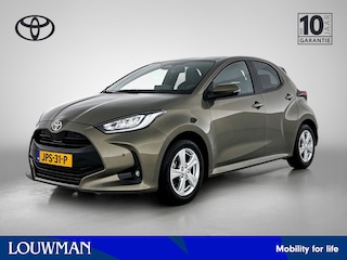 Toyota Yaris 1.5 Hybrid 130 Executive | Lederen bekleding | Draadloos laden |