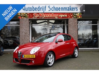 Alfa Romeo Mito 1.4 T Progression PANORAMADAK CLIMATE ELECTRISCHE-SPIEGELS SPORTSTOELEN 17''LMV PDC