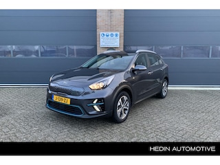 Kia Niro DynamicLine 64 kWh Stoel-en-Stuurverwarming | 3-fase | Achteruitrijcamera | Navigatie | Apple CarPlay & Android Auto