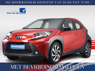 Toyota Aygo 1.0 VVT-i S-CVT Pulse | Stoelverwarming | Grootlichtassistent | Apple CarPlay/ Android Auto | Adaptieve Cruise Control | Achteruitrijcamera | Lane Assist