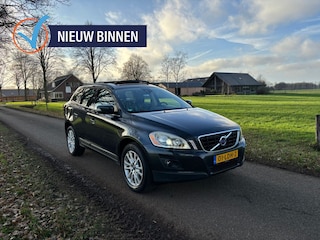 Volvo XC60 2.4 D5 AWD Momentum