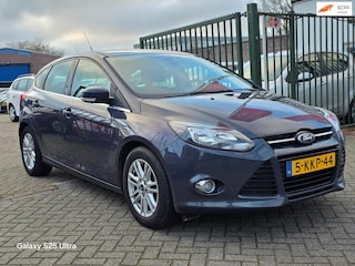 Ford Focus 1.0 EcoBoost Titanium 2e eigenaar dealer onderhouden airco cruis control parkeer sensor