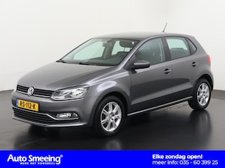 Volkswagen Polo 1.2 TSI Comfortline Business | Parkeersensor | Apple Carplay | Zondag Open!