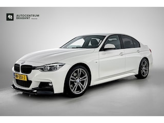 BMW 320i Executive Edition M-Pakket (NL-auto, Dealer onderH, Navi Prof, StoelV, Sportstoelen, Parkeerhulp, Etc)