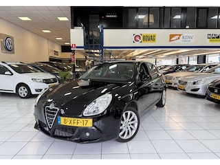 Alfa Romeo Giulietta 1.4 T Distinctive Bovag Garantie Airco