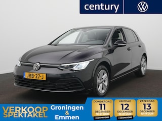 Volkswagen Golf 1.0 eTSI Life Business Clima / Metallic / Navigatie