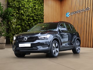 Volvo XC40 Recharge 408pk Twin Plus | Trekhaak | Camera | Stuur/stoelverwarming | Adaptive Cruise