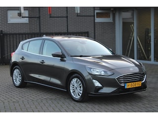 Ford Focus 1.0 EcoBoost Titanium Business Trekhaak