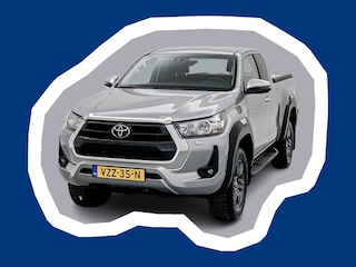 Toyota Hilux 2.4 D-4D Xtra Cab Professional Toneau cover 4x4 3.5t trekhaak Navigatie Stoelverwarming