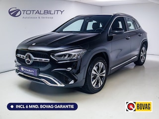 Mercedes-Benz GLA 250 e Luxury Line automaat 218 PK | Facelift | Elec. wegklapbare trekhaak | Adap. Cruise | Stoelverwarming | Elec. achterklep, Navigatie, app. connect, camera met parkeerassistent, sfeerverlichting