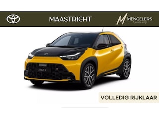 Toyota Aygo Hybrid 115 GR Sport | JBL | Parkeersensoren