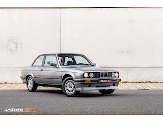 BMW 318i