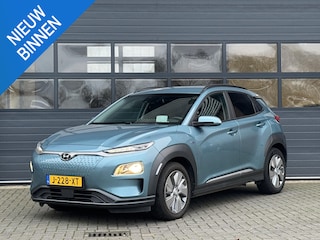 Hyundai Kona EV FASHION 64 KWH I 3 FASE I 100% SOH I P-CAMERA I AUTOMAAT I APPLE CARPLAY