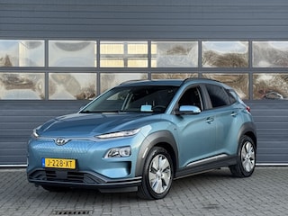 Hyundai Kona EV FASHION 64 KWH I 3 FASE I 100% SOH I P-CAMERA I AUTOMAAT I APPLE CARPLAY