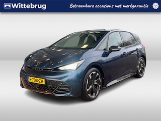 Cupra Born Essential 62 kWh 204PK / Navigatie / App-connect / Cruise control / Parkeersensoren V+A / 19'' LMV