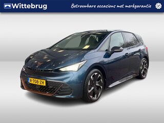 Cupra Born Essential 62 kWh 204PK / Navigatie / App-connect / Cruise control / Parkeersensoren V+A / 19'' LMV