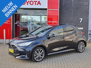Toyota Yaris 1.5 Hybrid 130 Executive ACHTERUITRIJCAMERA STOELVERWARMING STUURWIELVERWARMING