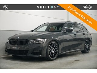 BMW 3-serie Touring 330e M-Sport | Panoramadak | Harman Kardon | Head Up | 20" | Elektr. Trekhaak