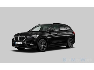 BMW X1 xDrive25e Sportline Black Edition Trekhaak|Camera|Stoelvw|Sportst