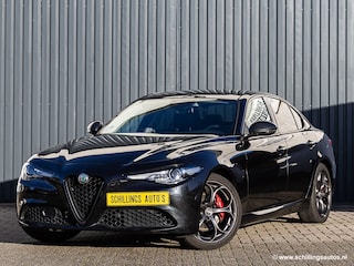 Alfa Romeo Giulia 2.0T SUPER Automaat Leer Panoramadak Navi 19inch 200PK
