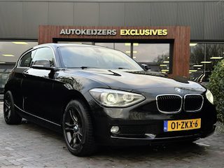 BMW 114i Business+ Leder Navi Parkeersensoren Mistlampen Cruise control 16"L.M.