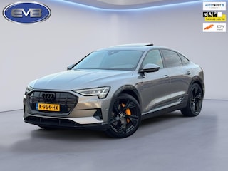 Audi E-tron 50 quattro Sport Black line, S-line interieur, 22 inch, achteruitrijcamera, stoelverwarming, NL auto met nap